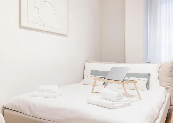 Easylife - - Unione 2 - Duomo Apartmán *